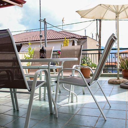 شقة Anesis House نيوس مارماراس المظهر الخارجي الصورة