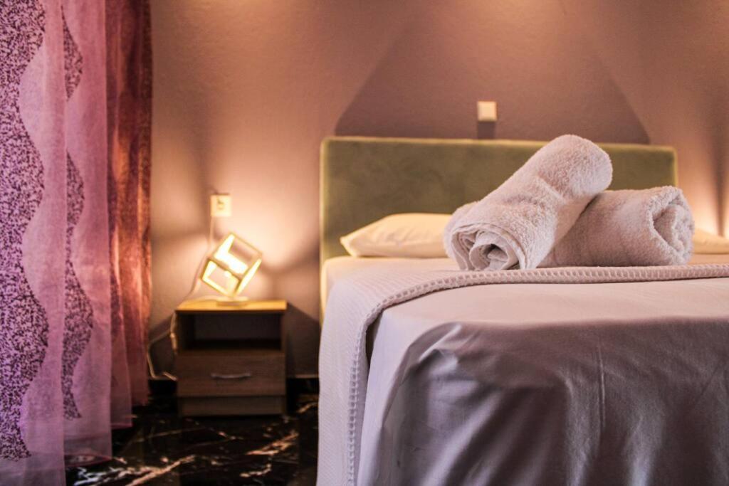 شقة Anesis House نيوس مارماراس المظهر الخارجي الصورة