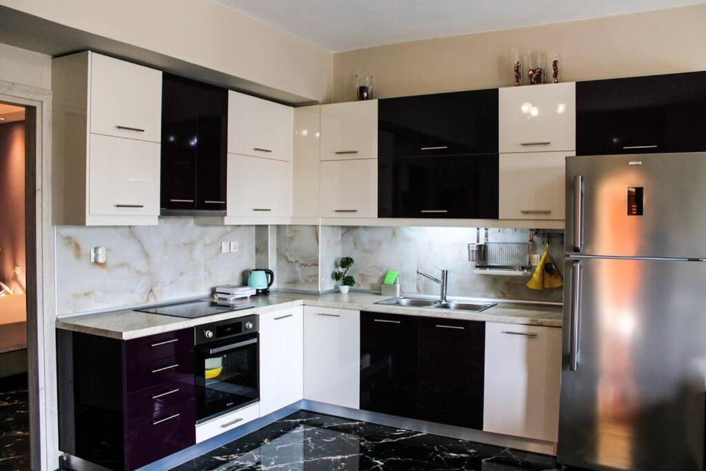 شقة Anesis House نيوس مارماراس المظهر الخارجي الصورة